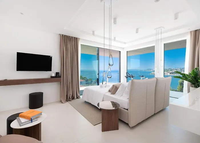 Superb Meliora Villa