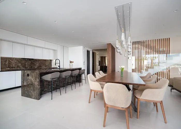 Superb Meliora Villa