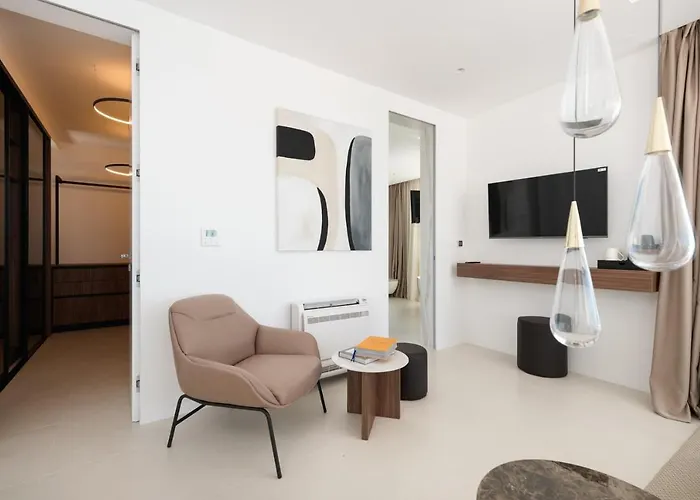 Superb Meliora Villa *