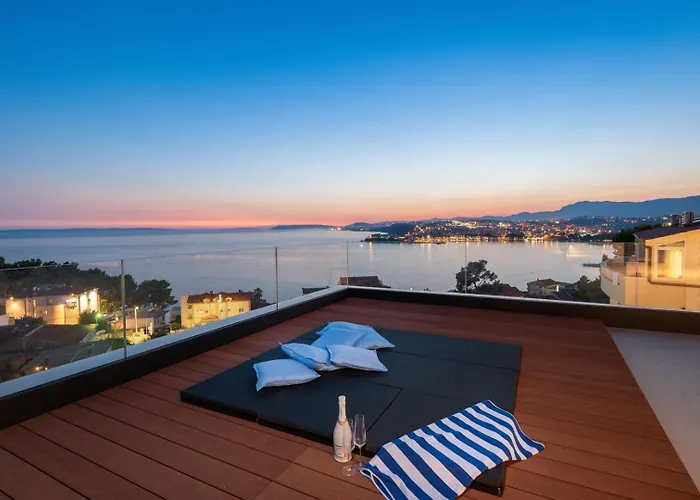 Superb Meliora Villa